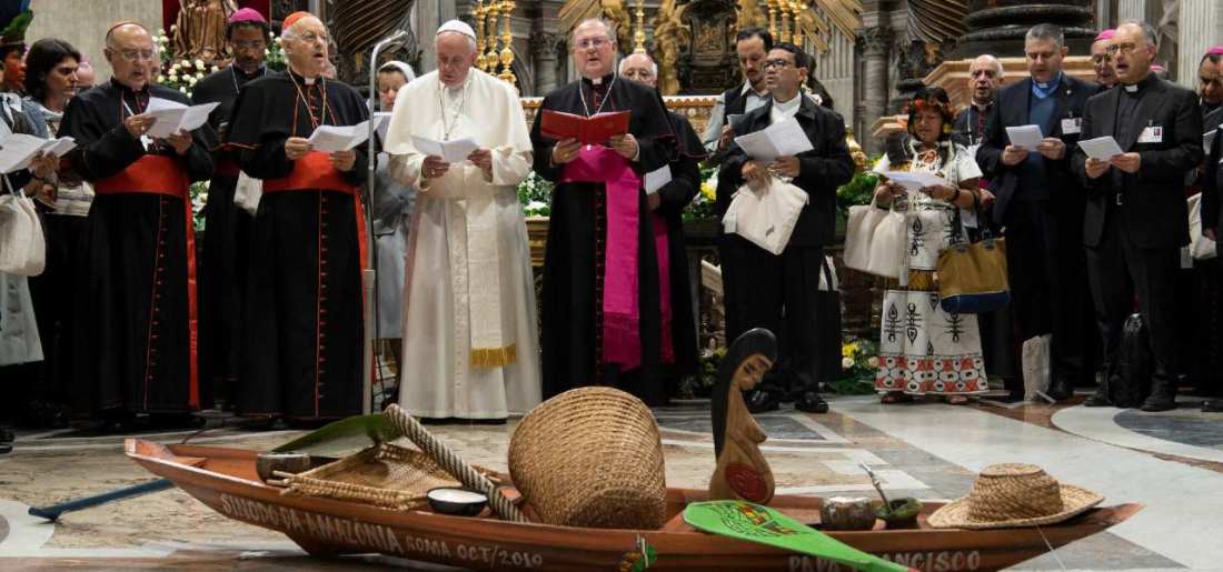 papa_francesco_sinodo_amazzonia_vescovi_migranti_lapresse_2019